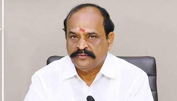 "செட்டப்.. பூரா செட்டப்.. ஸ்டாலினால் நிறைய பேர் நொந்து போய்ட்டாங்க".. போட்டு தாக்கும் கடம்பூர் ராஜு

