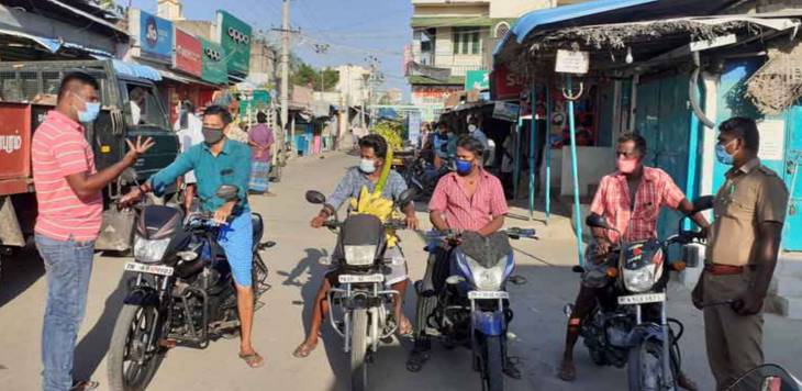 எட்டயபுரத்தில்  ஊரடங்கை மீறி சுற்றி திரிந்த  வாகனங்கள் பறிமுதல்

