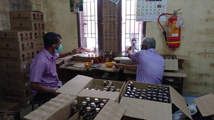 தூத்துக்குடியில் ஒரே நாளில் ரூ.4.5 கோடிக்கு மது விற்பனை
