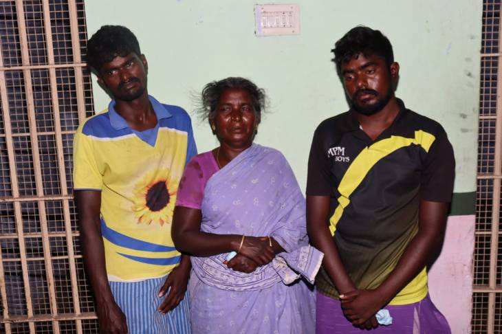 வரதட்சனை கொடுமையால் 3 வயது குழந்தையுடன் பெண் தற்கொலை : 3 பேர் கைது