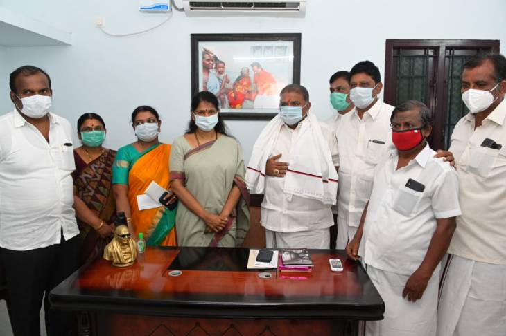 திமுகவில் இணைந்த அதிமுக  செயலாளர்!