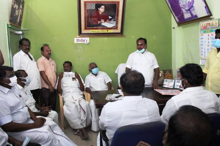 தூத்துக்குடியில் திமுக அரசை கண்டித்து ஆர்ப்பாட்டம் : அதிமுக ஆலோசனை!