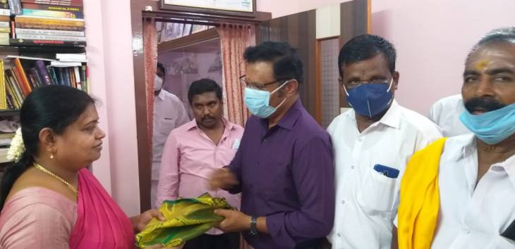 அமைச்சர் கீதாஜீவனுடன் த.வீ.க.ப.க நிர்வாகிகள் சந்திப்பு!

