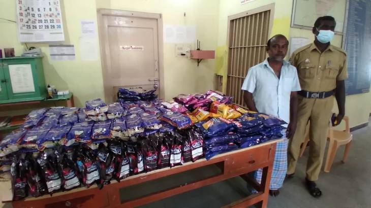 எப்போதும்வென்றான் அருகே புகையிலை பாக்கெட்டுகளை சட்டவிரோதமாக விற்பனை செய்வதற்காக பதுக்கி வைத்திருந்தவர் கைது!

