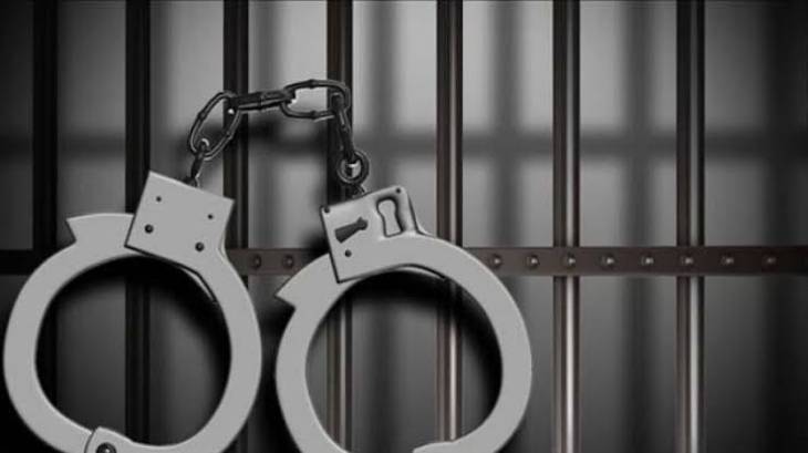 சிறுவர்களுக்கு குடிக்க மதுபானம் கொடுத்ததில் முன்விரோதம் - கத்தியால் தாக்கி கொலை முயற்சியில் ஈடுபட்டவர் கைது!