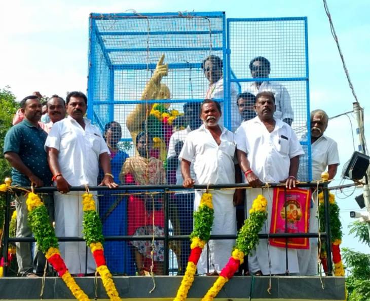 அம்பேத்கர் நினைவுநாள்: தூத்துக்குடி மாநகர காங்கிரஸ் கட்சியினர் அஞ்சலி