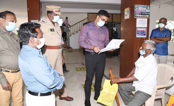 மக்கள் குறைதீர்க்கும் நாள் கூட்டம்: ஆட்சியர் தலைமையில் நடைபெற்றது!