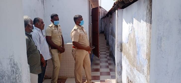 கோவிலில் பெண்கள் குளியறையில் கண்டெடுக்கப்பட்ட 3 சிசிடிவி கேமராக்கள் : கடுமையான நடவடிக்கை எடுக்க எஸ்பி உத்தரவு!