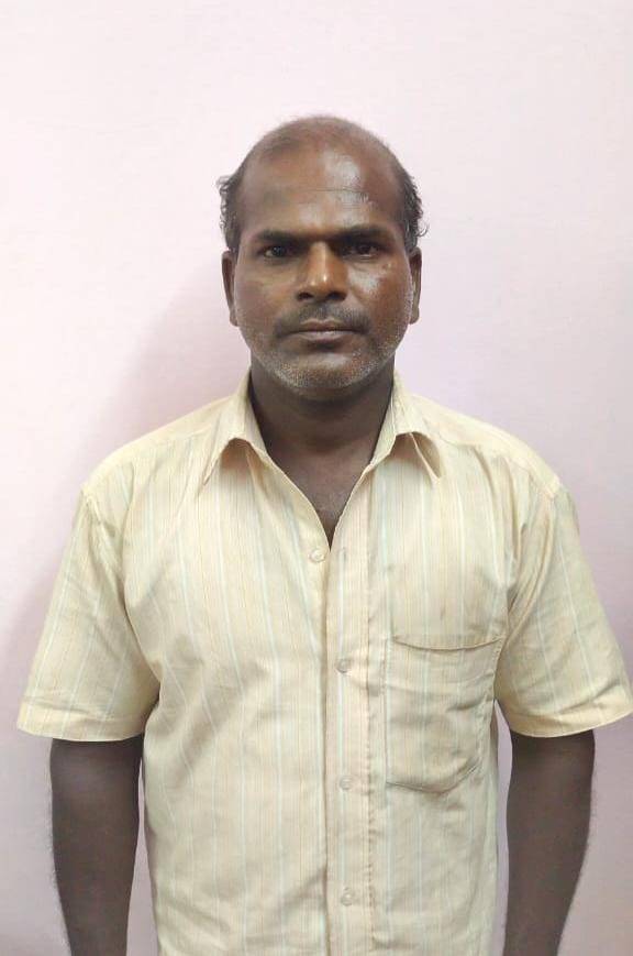 பெற்ற குழந்தைகளுக்கு விஷம் கொடுத்து கொலை முயற்சியில் ஈடுபட்ட தந்தை கைது! 