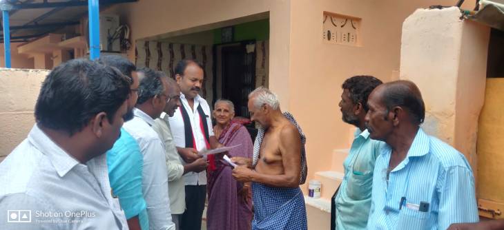 தூத்துக்குடி 20வது வார்டு திமுக வேட்பாளர் ஜெகன் பெரியசாமி கோமதிபாய் காலணியில் தீவிர வாக்கு சேகரிப்பு