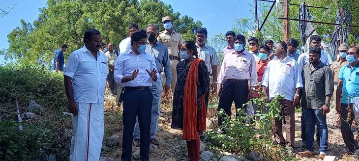 தூத்துக்குடி மழைக்காலத்தில் வரும் காட்டாற்று வெள்ளத்தை தடுப்பது குறித்து கலெக்டர், மேயர், ஆணையர் ஆய்வு மேற்கொண்டனர்.