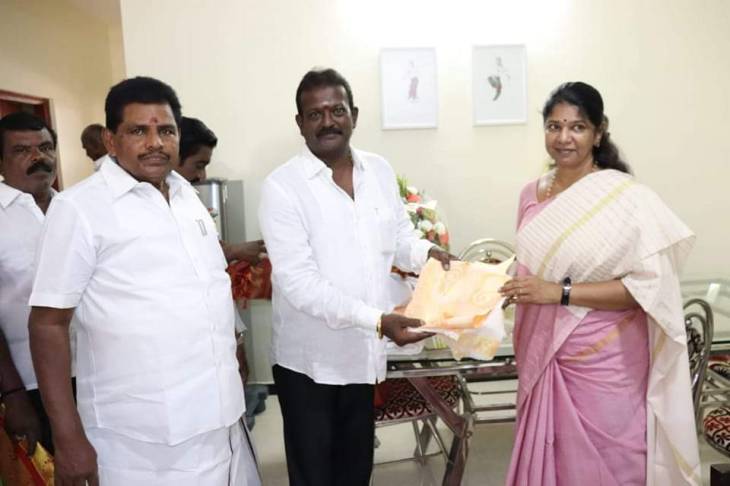 மீண்டும் திமுகவில் பில்லா ஜெகன் - கனிமொழி எம்பியிடம் வாழ்த்து

