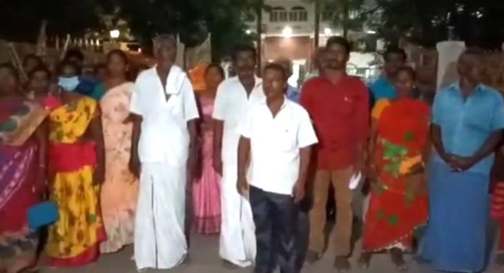தூத்துக்குடி ஆட்சியர் வளாகத்தில் கிராம மக்கள் தர்ணா - அலுவலகம் முன்பு தீக்குளிக்க முயன்றவரால் பரபரப்பு!