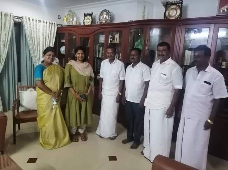 அதிமுக மாவட்ட கவுன்சிலர்கள் திமுகவில் ஐக்கியம்