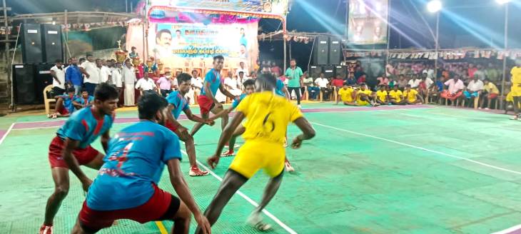 தூத்துக்குடியில் முதலமைச்சர் மு.க.ஸ்டாலின் பிறந்தநாளை முன்னிட்டு  கபாடி போட்டி தொடக்கம்!

