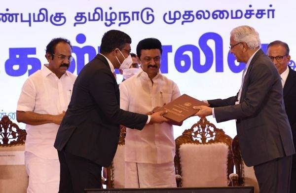 முதலீட்டாளர் மாநாட்டில் 60 நிறுவனங்களுடன் ஒப்பந்தம் - ரூ.53 ஆயிரம் கோடி துாத்துக்குடியில் முதலீடு!