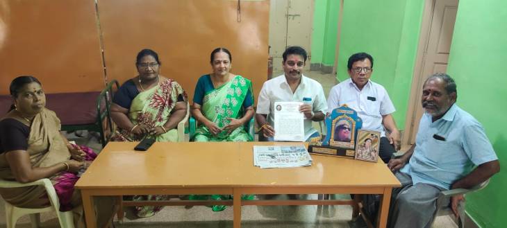 அதிமுக பொதுச்செயலாளர் முன்னாள் முதலமைச்சர் எடப்பாடி கே. பழனிச்சாமி தான் - எட்டையபுரம் நகர அதிமுக கூட்டத்தில் தீர்மானம்!

