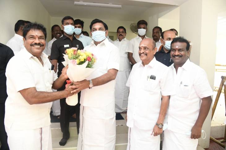 அதிமுகவின் இடைக்கால பொதுச்செயலாளராக எடப்பாடி கே.பழனிசாமி தேர்வு - முன்னாள் எம்எல்ஏ சின்னப்பன் வாழ்த்து