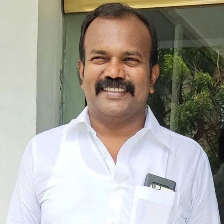 நாட்டின் 75வது சுதந்திர தினத்தை முன்னிட்டு தூத்துக்குடி மாநகராட்சி சார்பில் ஒரு லட்சம் வீடுகளுக்கு தேசிய கொடி வழங்கல்!