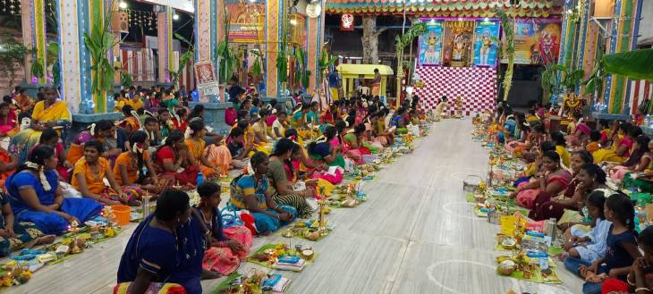 தூத்துக்குடி சண்முகபுரம் பதினெட்டாம்படி கருப்பசாமி கோவில் திருவிளக்கு பூஜை!