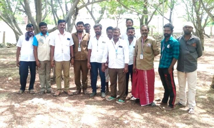 தூத்துக்குடியில் பல்வேறு கோரிக்கைகளை வலியுறுத்தி ஓட்டுநர்கள் ஆட்சியரிடம் மனு!