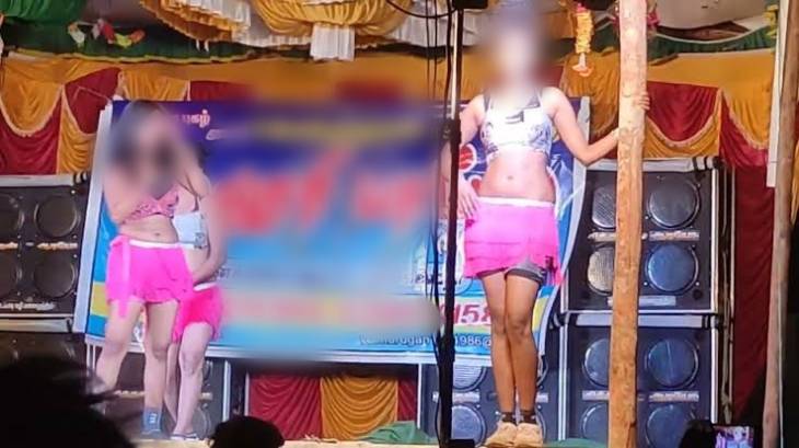 தசரா திருவிழாவில் ஆடல், பாடல் நிகழ்ச்சியில் ஆபாச நடனம் ஆடினால் கடும் நடவடிக்கை - டிஎஸ்பி எச்சரிக்கை