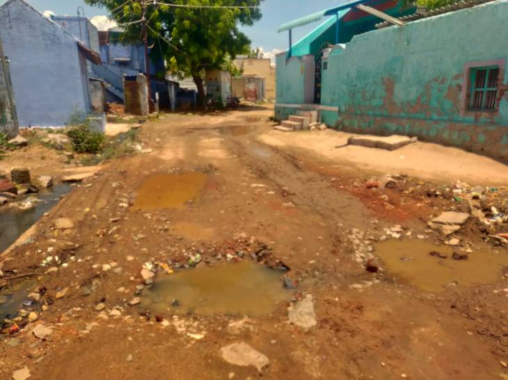 தென்னம்பட்டி - கொத்தாளி சாலைகள் படும் மோசம் : விரைந்து சாலை பணிகளை தொடங்க பொதுமக்கள் கோரிக்கை!