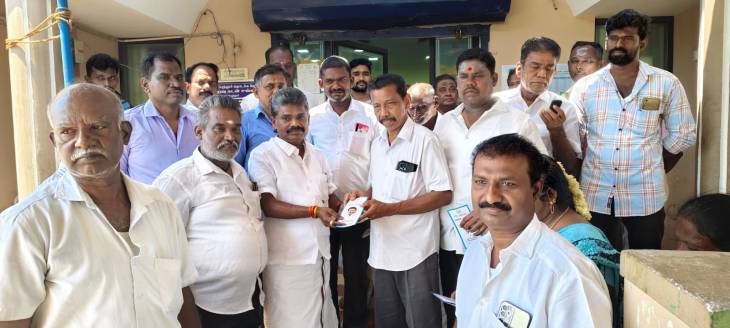 புதியம்புத்தூரில் முதல்வா் மருந்தகம் : சண்முகையா எம்எல்ஏ தொடங்கி வைத்தார்!