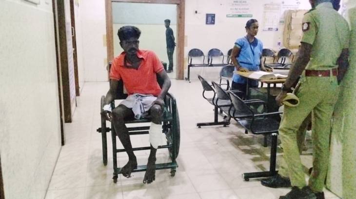 தூத்துக்குடியே ஆடிப்போச்சு.. வீட்டில் நுழைந்து பெண்ணை மீண்டும் மீண்டும் சீரழித்த 2 காம கொடூரன்கள்!!


