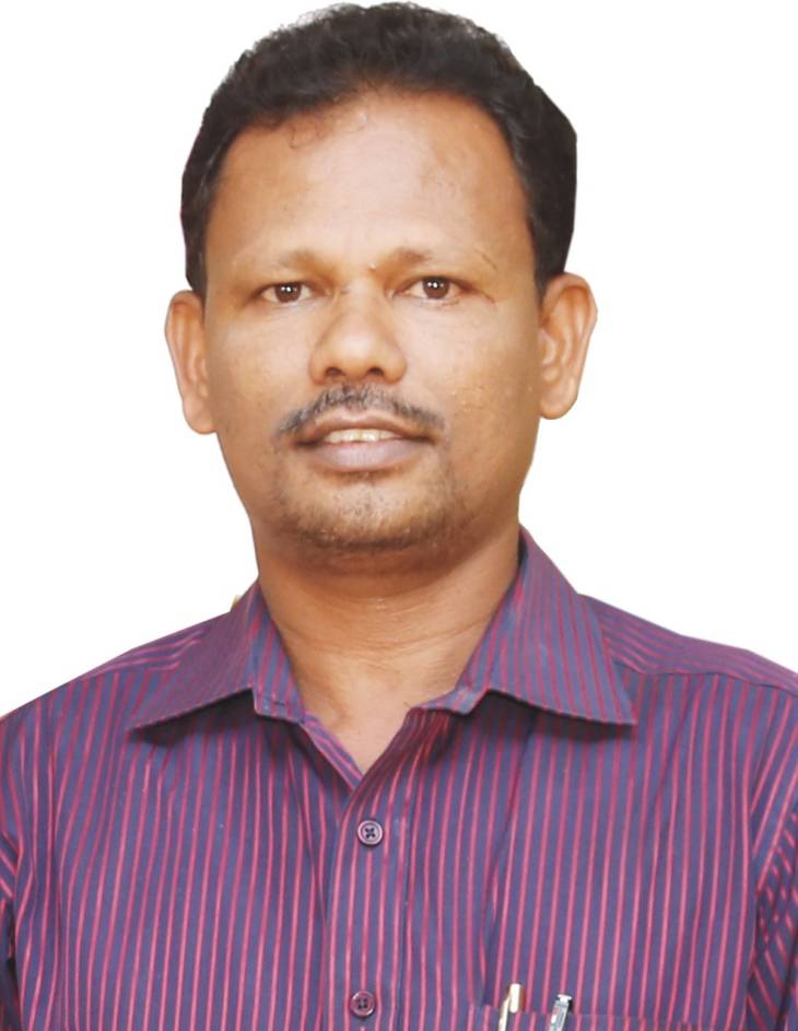 நெய்தல் மக்களின் வாழ்வியலை மீட்டெடுக்கும் தூத்துக்குடி  படைப்பாளிக்கு கிடைத்த கௌரவம்!