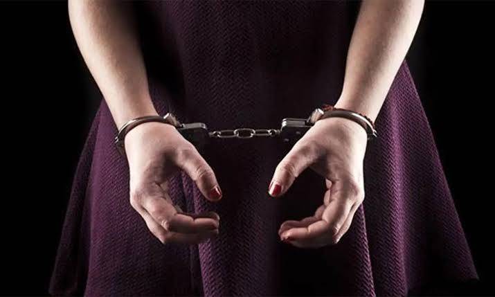 தூத்துக்குடி அருகே உருட்டு கட்டையால் கணவரை தாக்கிய மனைவி கைது!