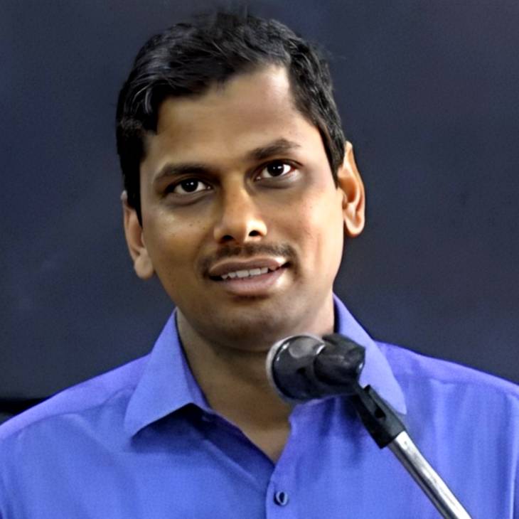 தூத்துக்குடியில் அங்கன்வாடி காலிப்பணியிடங்கள் நேரடி நியமனம் : ஆட்சியர் அறிவிப்பு!

