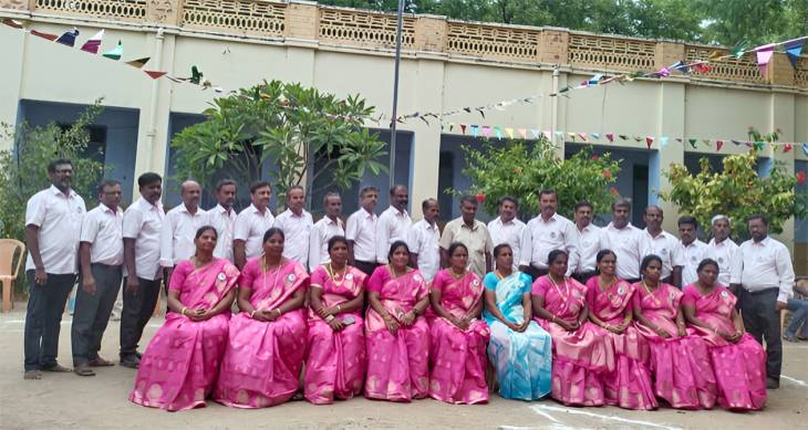 பொக்கிஷமாக நெஞ்சில் புதைந்த நினைவுகள் எல்லாம் ஞாபகம் வருதே... காட்டுநாயக்கன்பட்டி பள்ளி!

