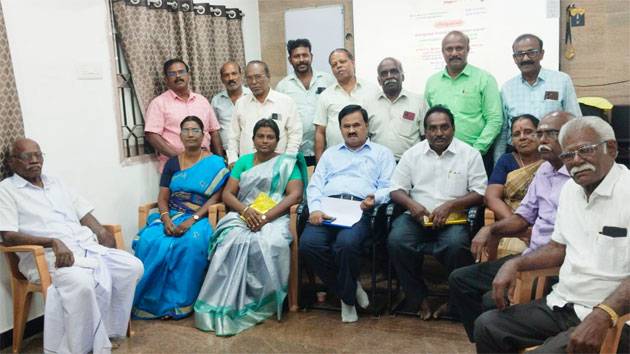 காதலில் உணர்ச்சித் தீவிரம்... தூத்துக்குடியில் பரிமாறப்பட்ட சங்க இலக்கிய காதல்!