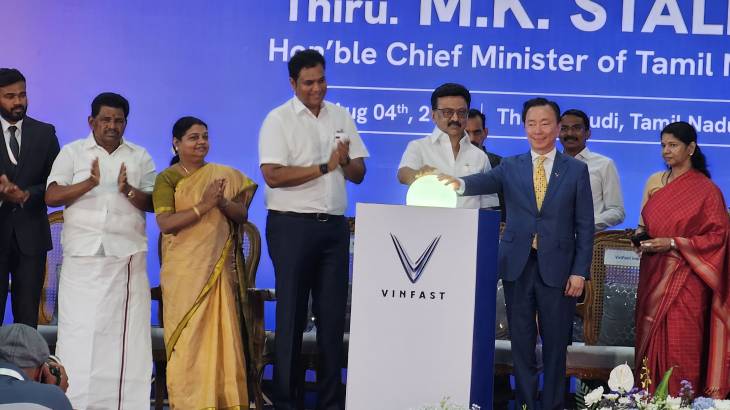 தமிழகத்தில் முதல் தொழிற்சாலை... தூத்துக்குடியில் முதல்வர் மு.க.ஸ்டாலின் தொடங்கி வைத்தார்!


