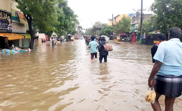 2023 கனமழை ரிப்பீட் ஆகுதா... பீதியில் தூத்துக்குடி மக்கள்!

